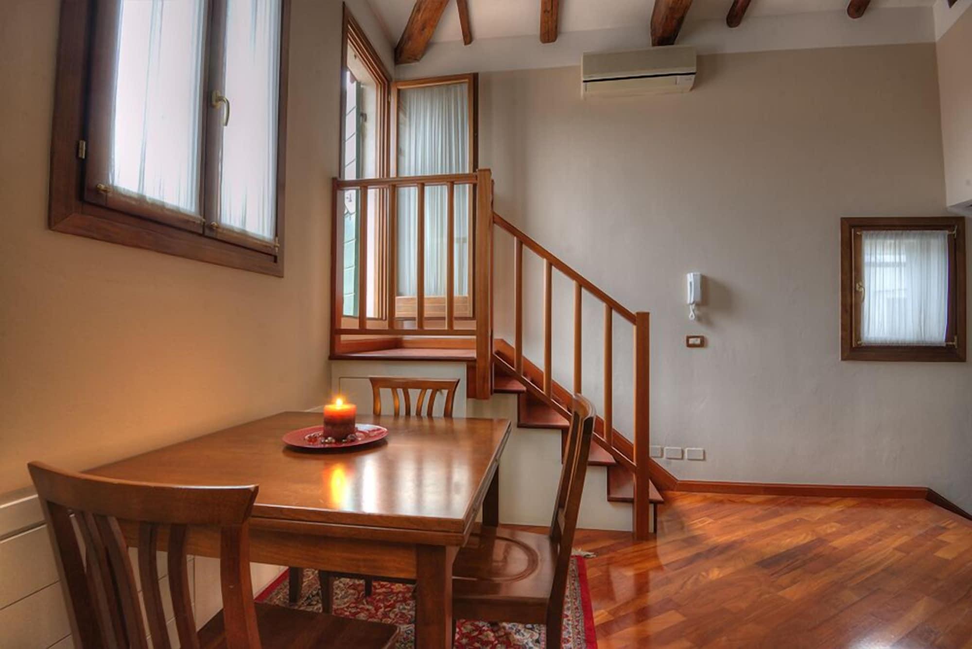 Ca' Dell'arte Apartment