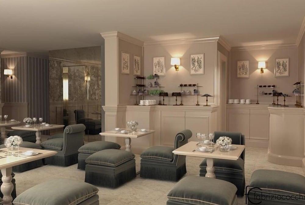 Bartolomeo Hotel
