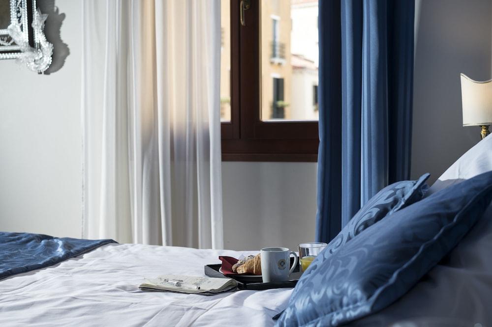 Ca' D'oro - Wenice Deep Culture Hotel Venice