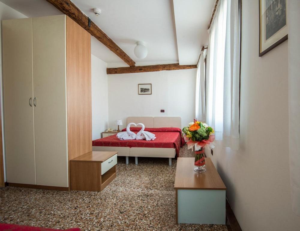 Casa Sant'andrea 2* Venice