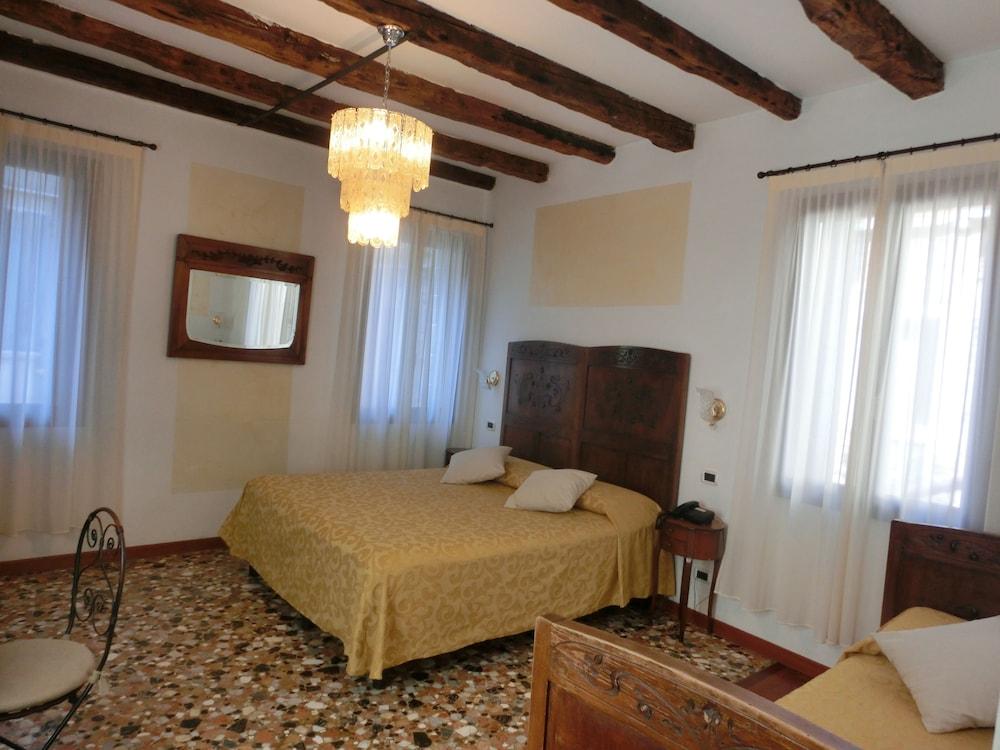 Guest house Art Deco Venice