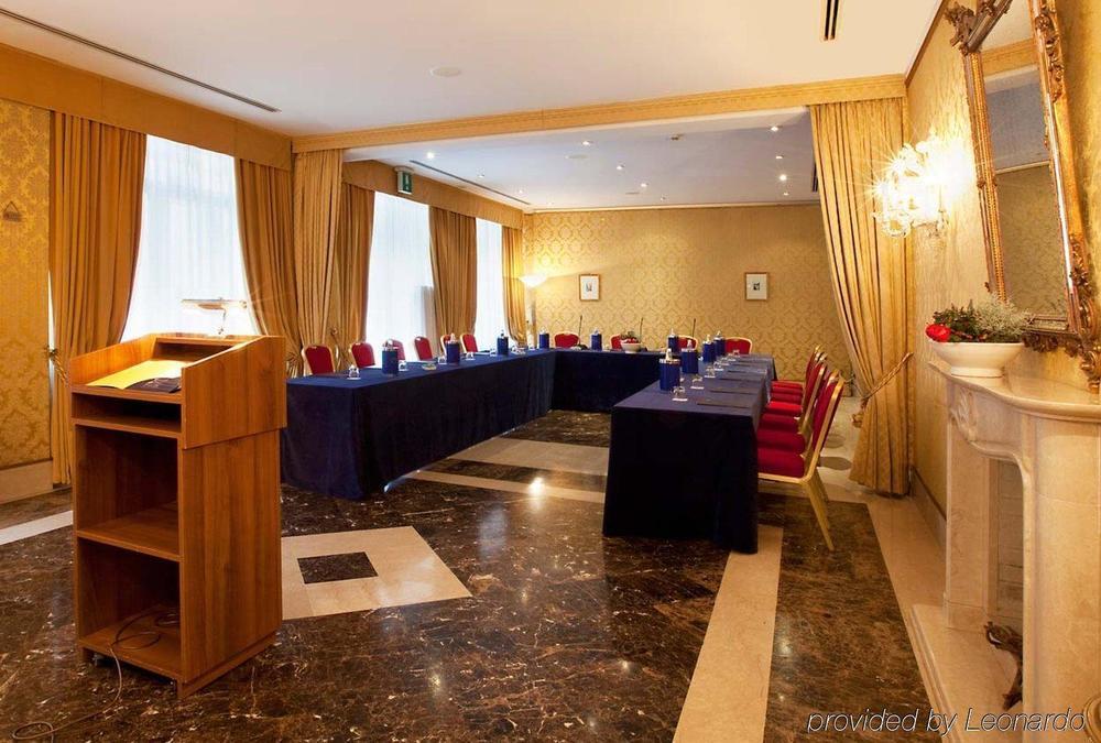 Hotel Amadeus 4*