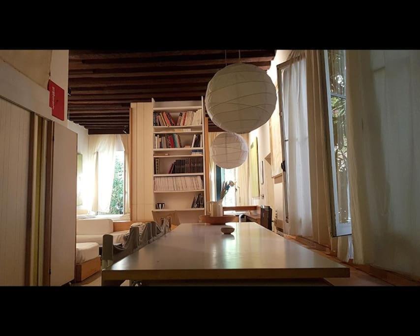 Apartment Open Space A Fra Architettura E Pittura, Fra Moderno E Antico *