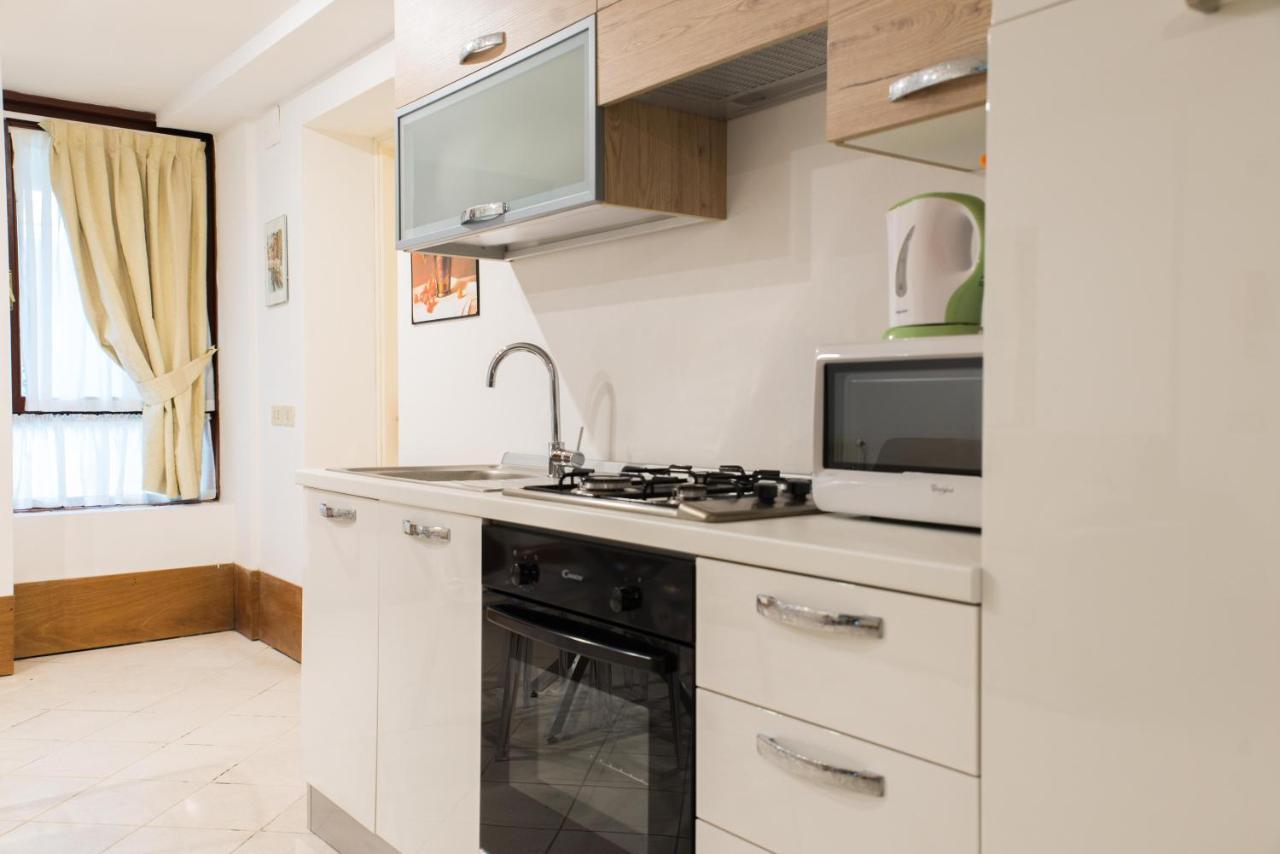 Apartment -spacious And Flat With Private Patio