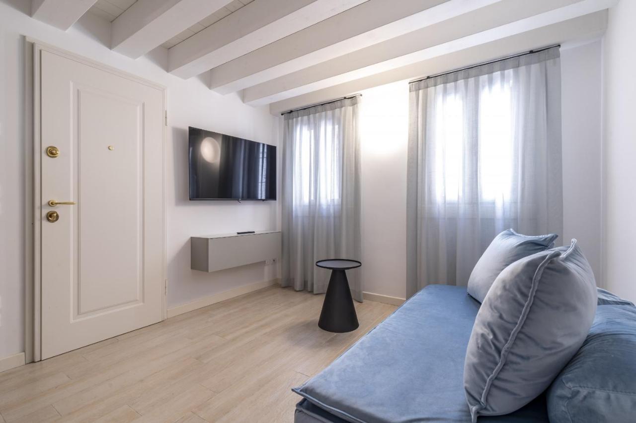 Ca' San Carlo By Wonderful Italy Apartment Venice