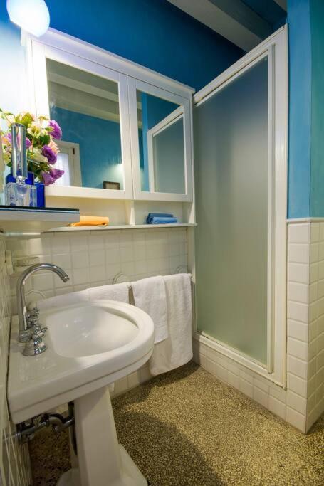 Apartment Charm - Close To Rialto And San Marco