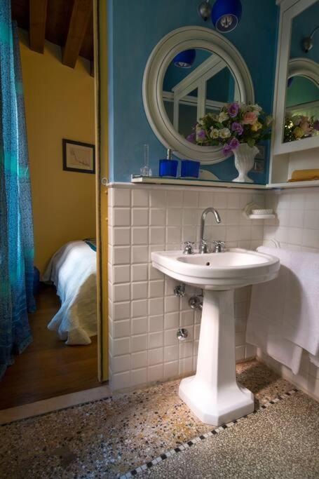 Apartment Charm - Close To Rialto And San Marco