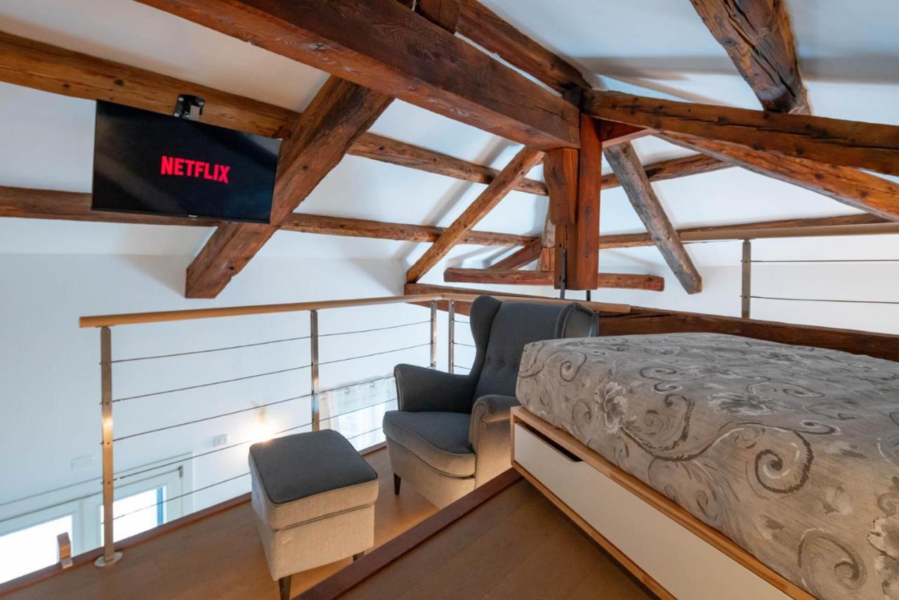 Loft In - Murano Venier Apartment Venice