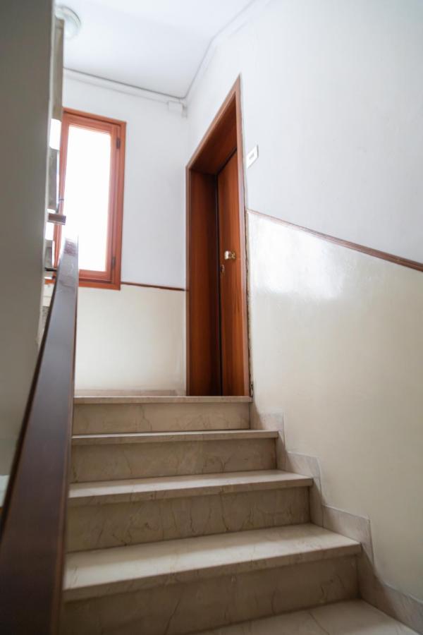 Canale View - S. Agostino Apartment