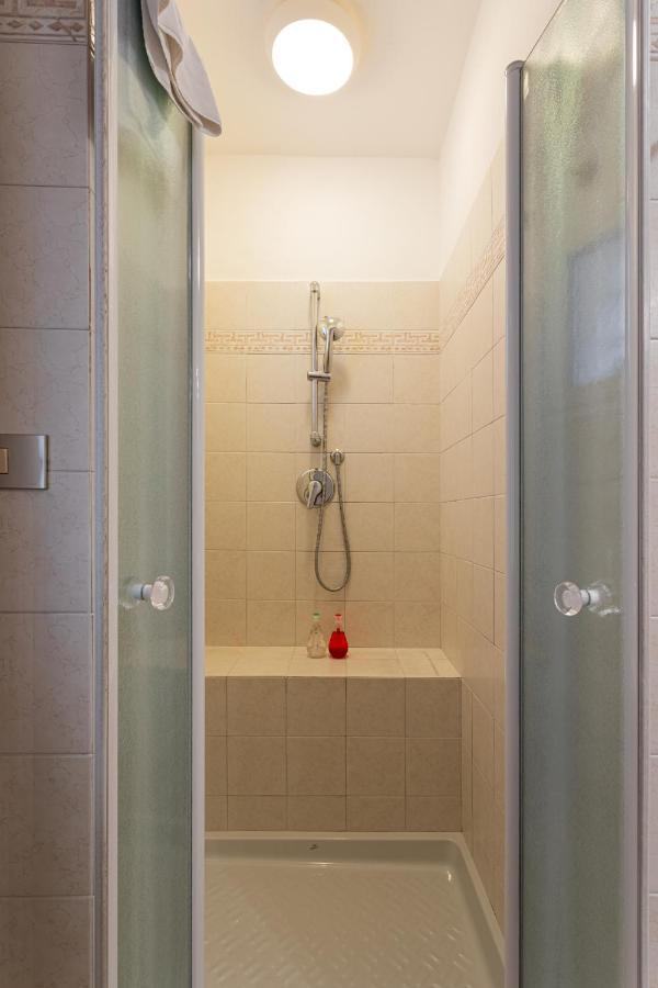 Apartment Canale View - S. Agostino *