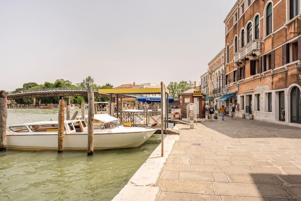Luxury Suites * Venice