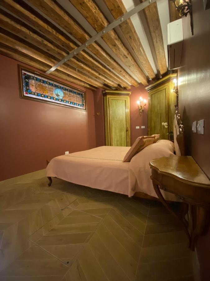Apartment Dimora Contarini Charm On Grand Canal