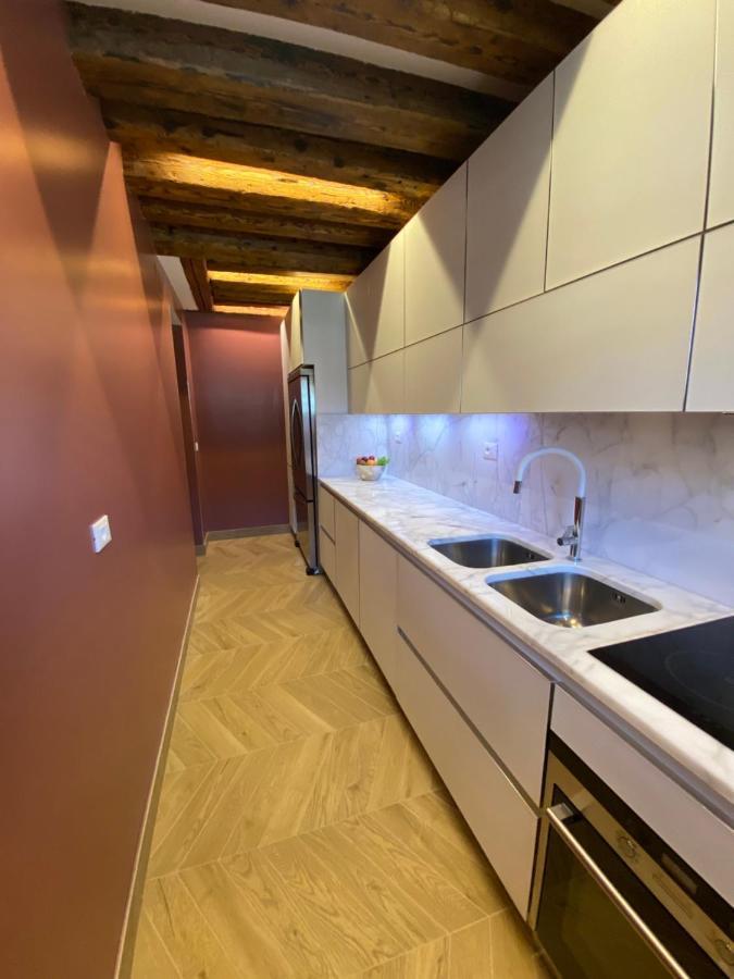 Apartment Dimora Contarini Charm On Grand Canal Venice