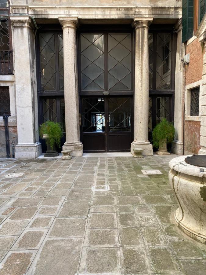 Dimora Contarini Charm On Grand Canal Apartment