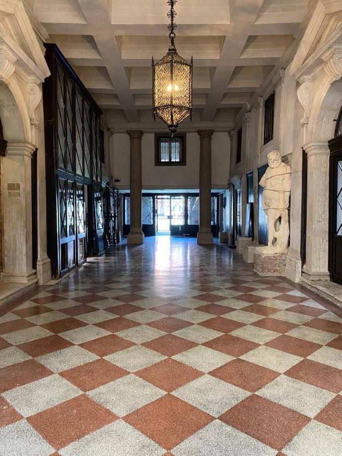 Apartment Dimora Contarini Charm On Grand Canal Venice
