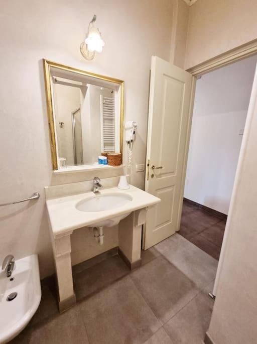 Apartment Ca'briani Luxury - Behind S.mark Square