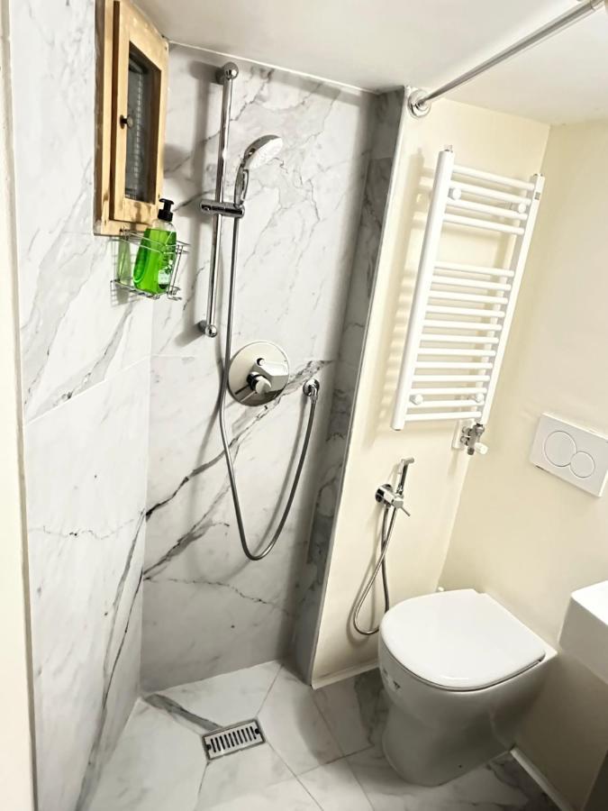 Rainbow San Zaccaria Apartment Venice