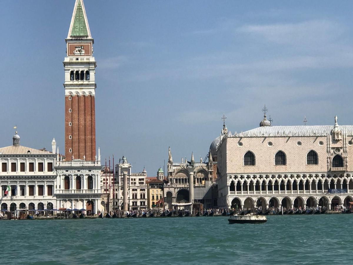 Lions Affittacamere Venezia