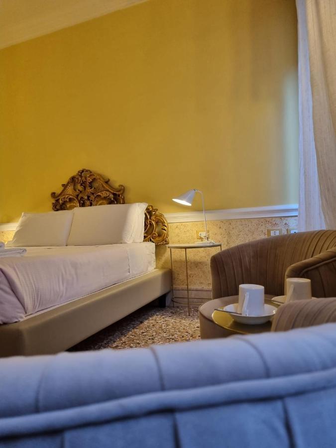Bed & Breakfast Casa Fenice 2*