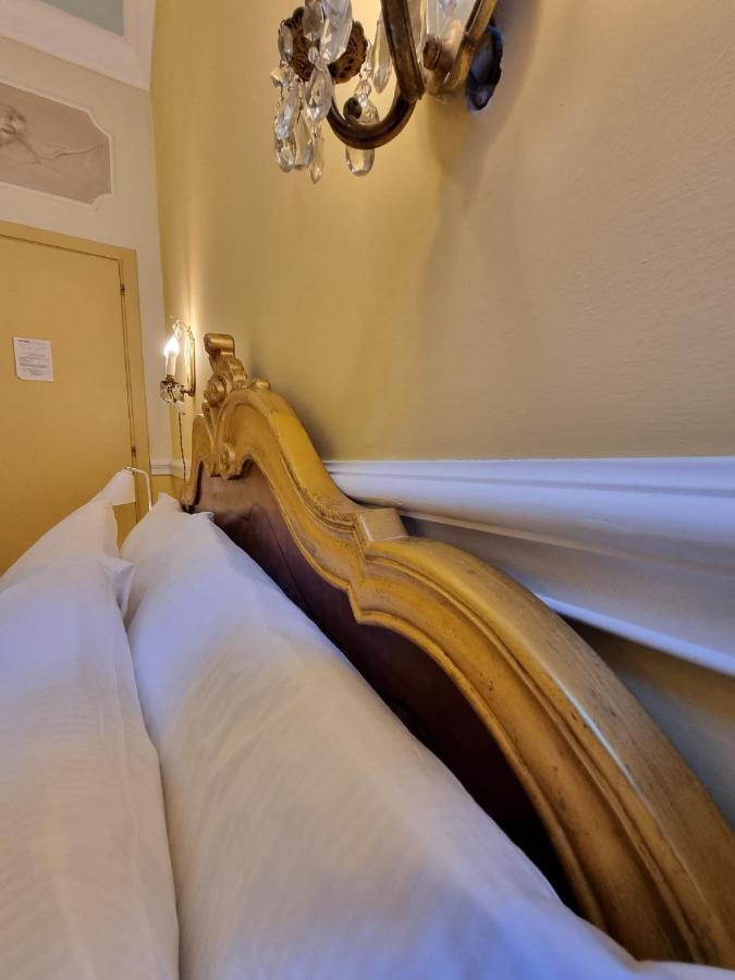 Bed & Breakfast Casa Fenice 2*