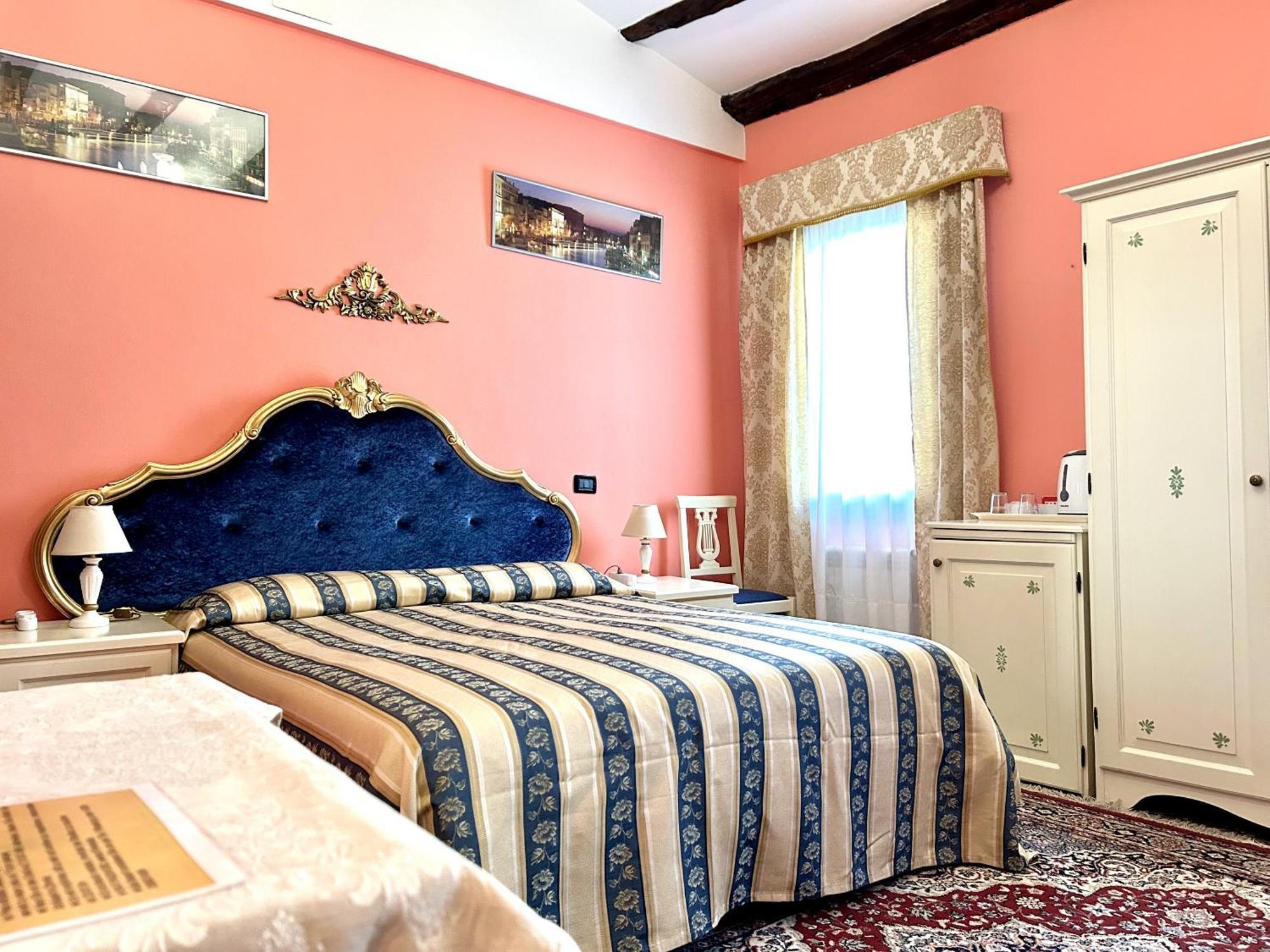 Bed & Breakfast Alloggi Serena Venice