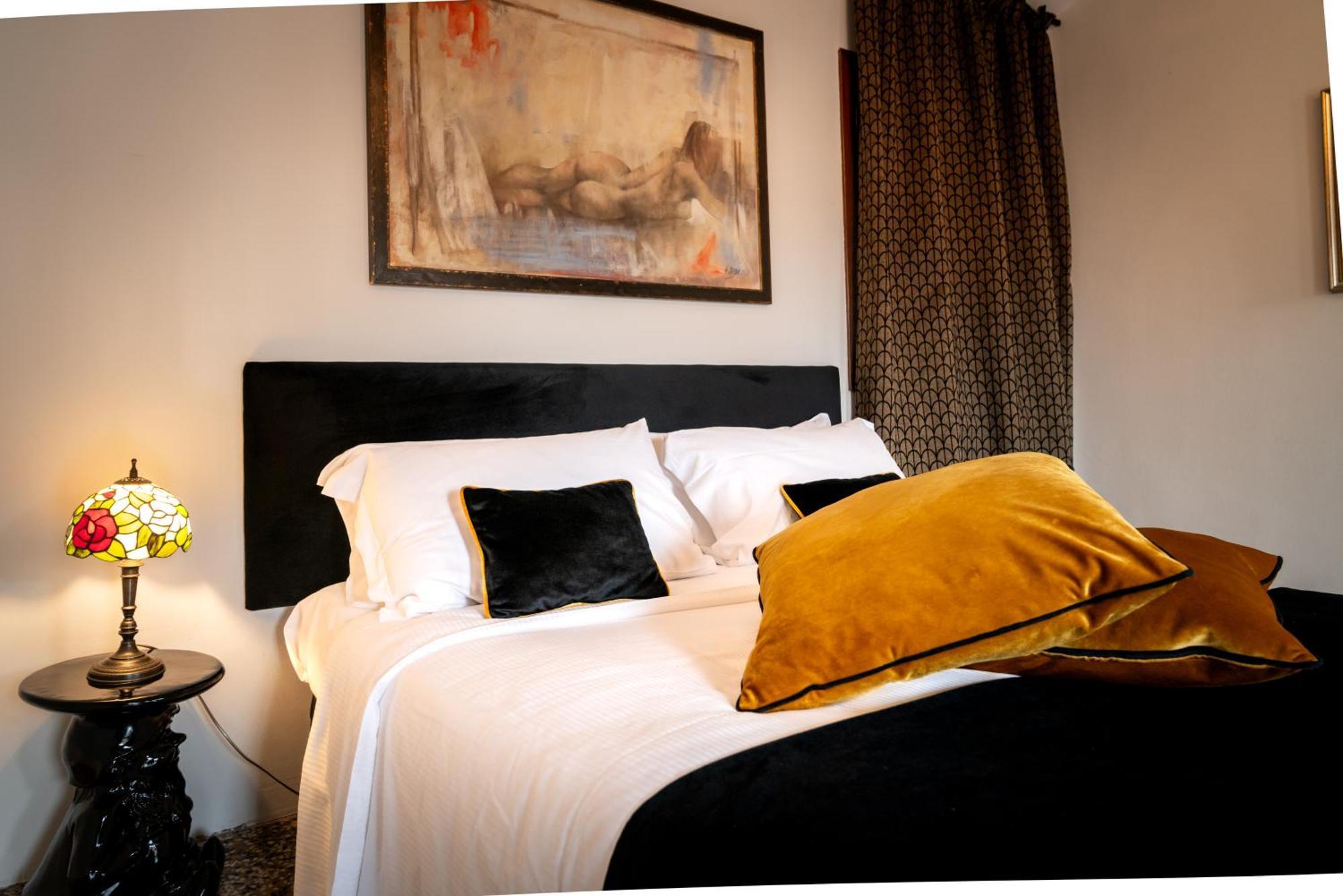 Palazzo San Luca 3*
