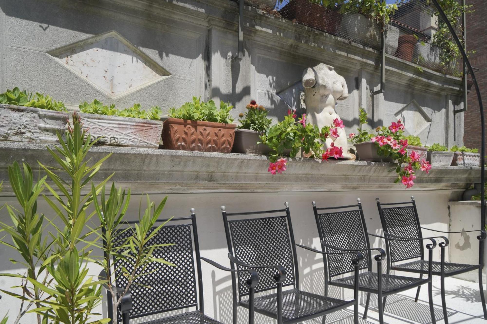 Apartment Family With Terrace