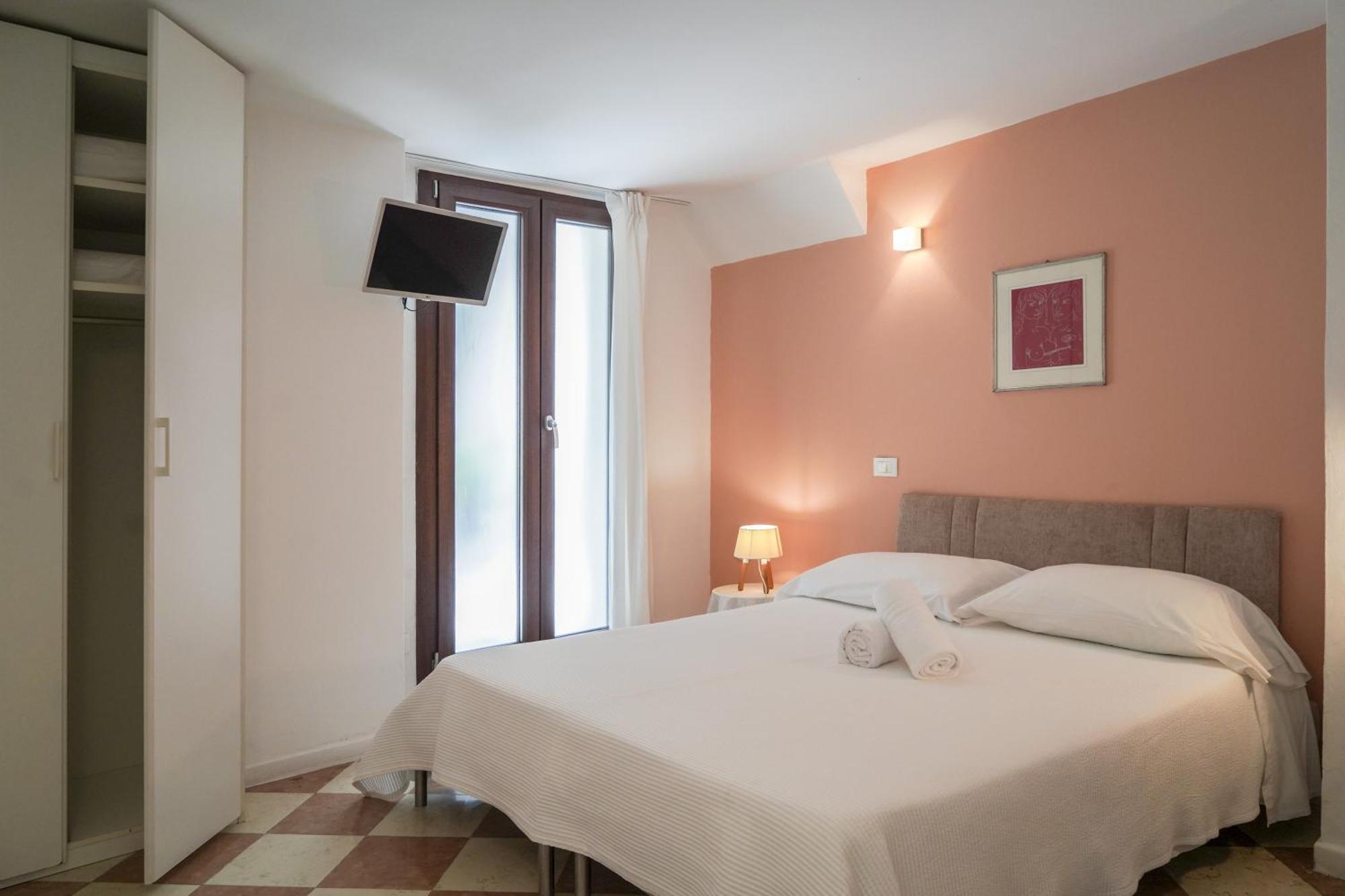 Melusina Homes