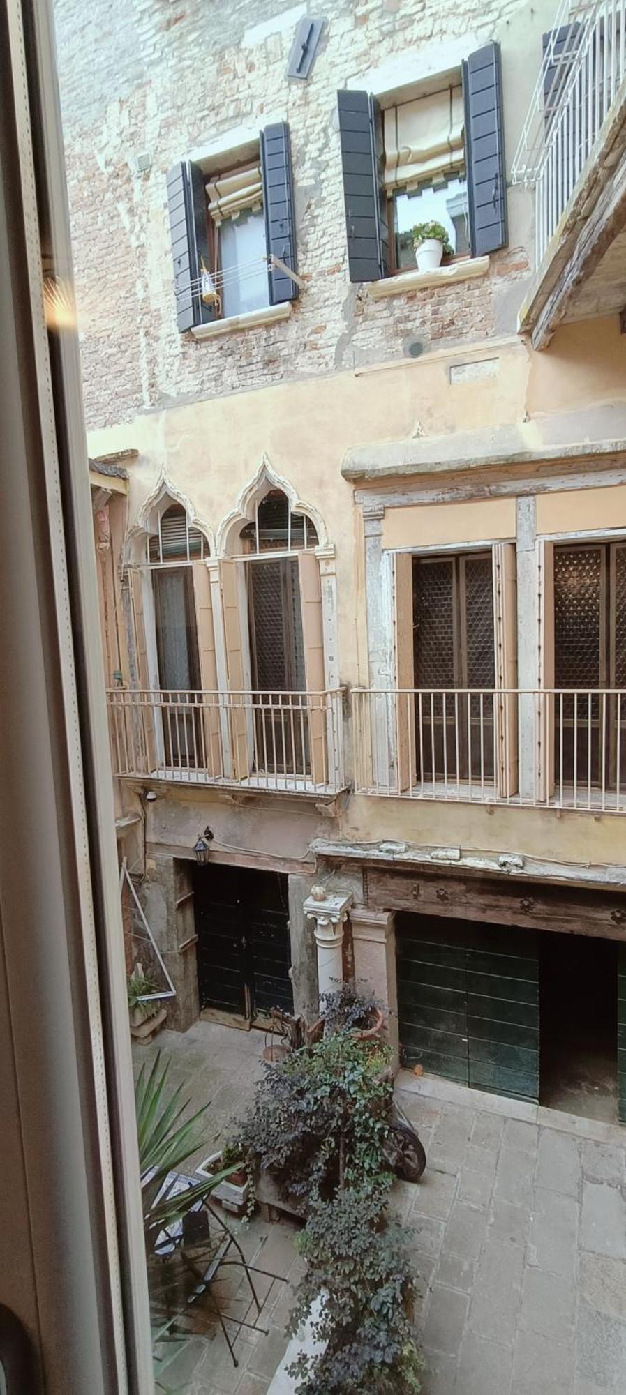 My Rialto Palace Guest house *