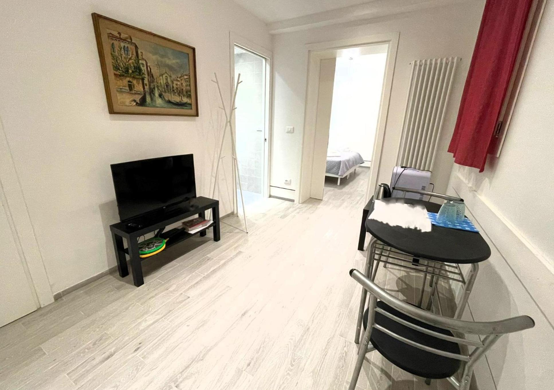 Canaletto Apartment *