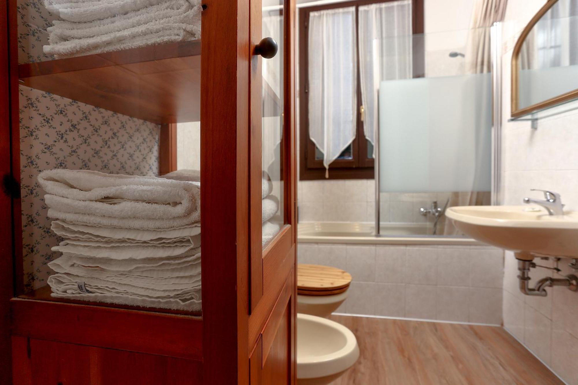 Flat With Canal View Near San Marco Apartamento *