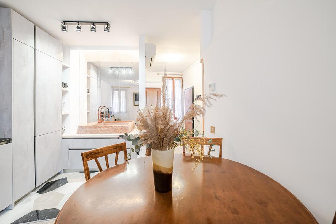 Apartamento Delightful At 5 Mins From Rialto Bridge *