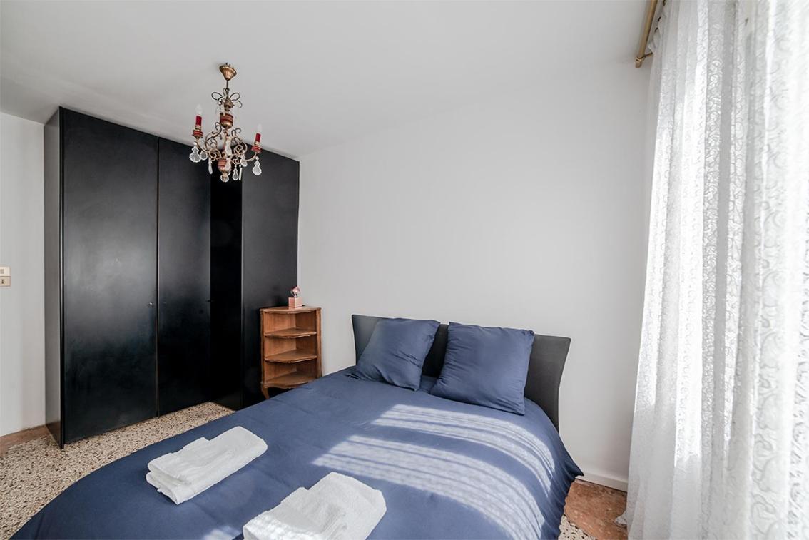 Delightful At 5 Mins From Rialto Bridge Apartamento Veneza