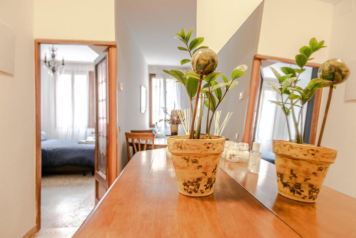 Delightful At 5 Mins From Rialto Bridge Apartamento