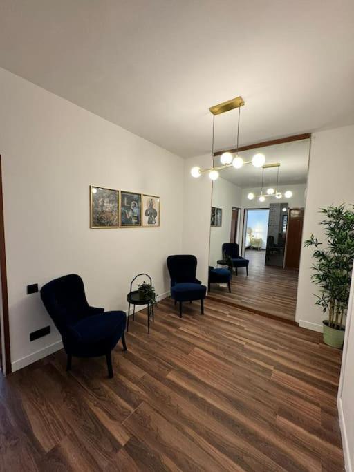Madoneta Apartment *