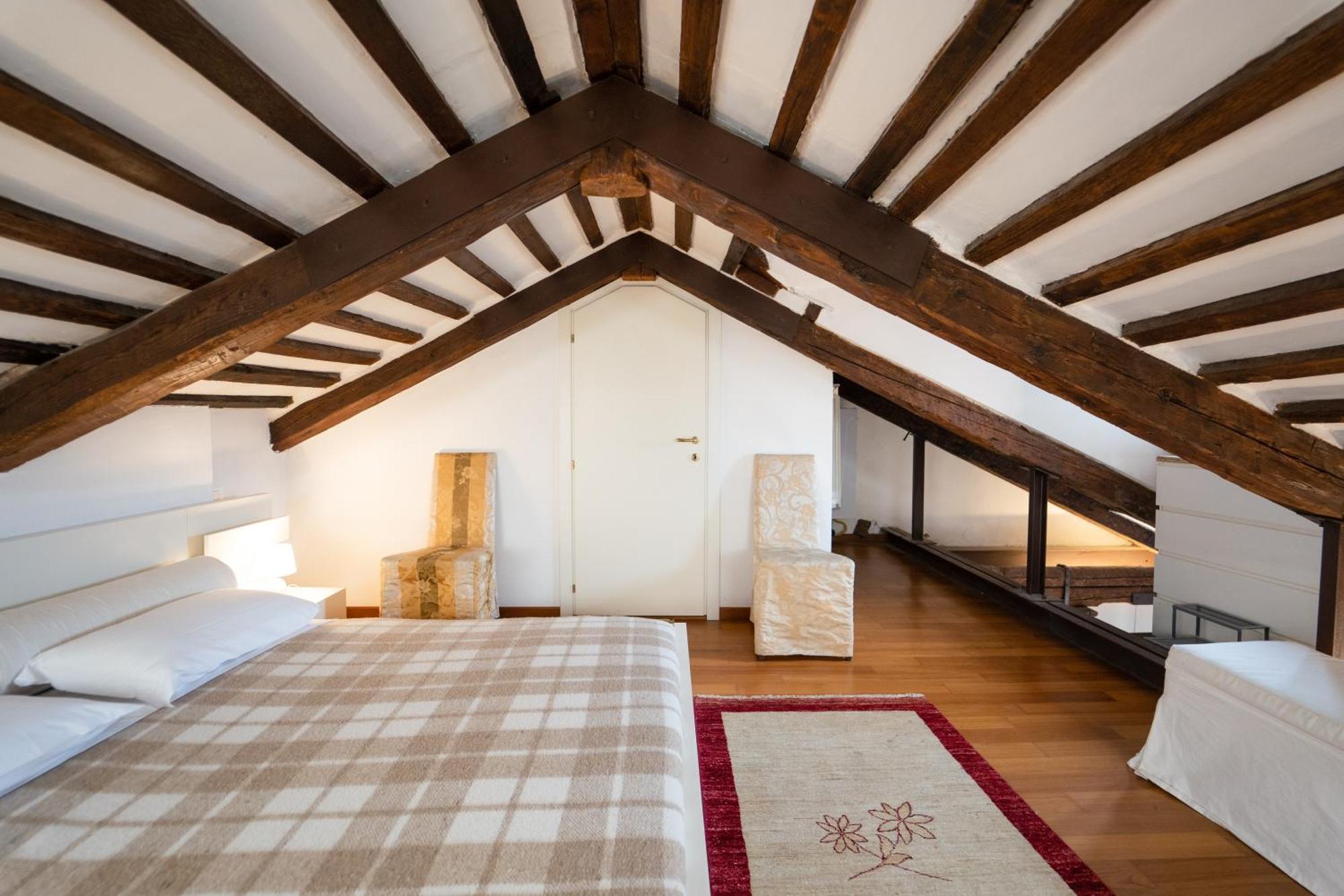 Furlani Apartment