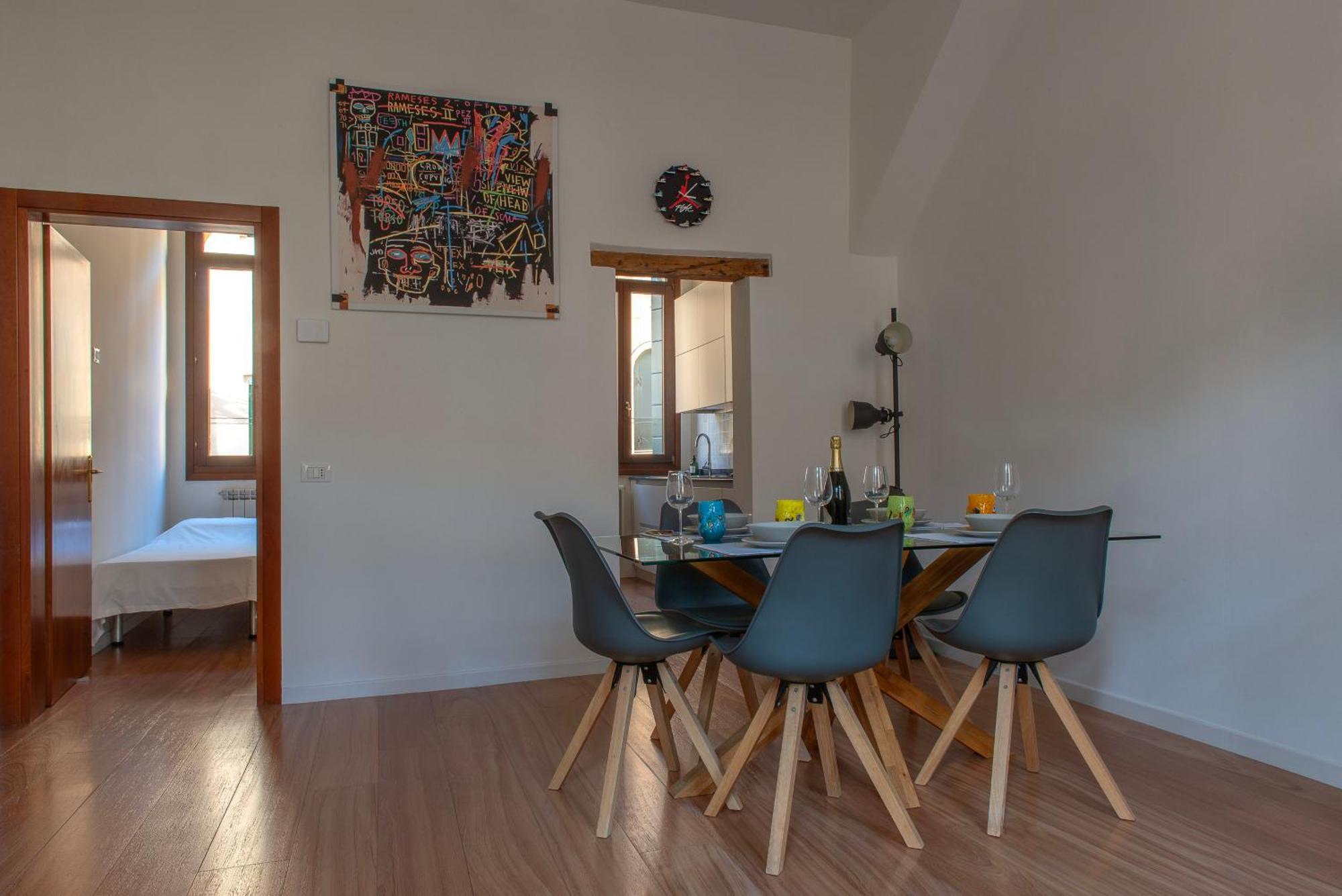 Ca' Dino - Canal View Apartment Venice