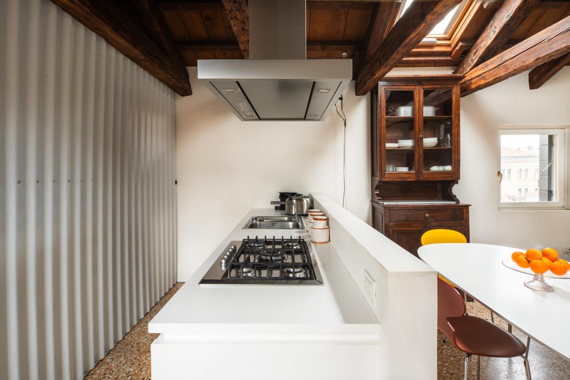 Santa Giustina Palace R&r * Venice