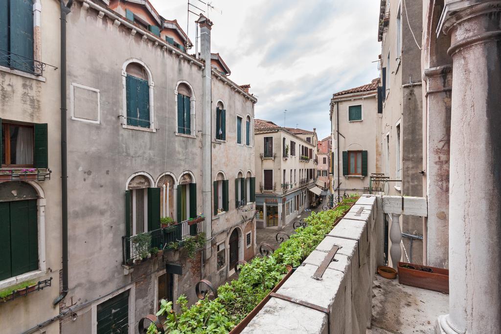 Dei Frari *