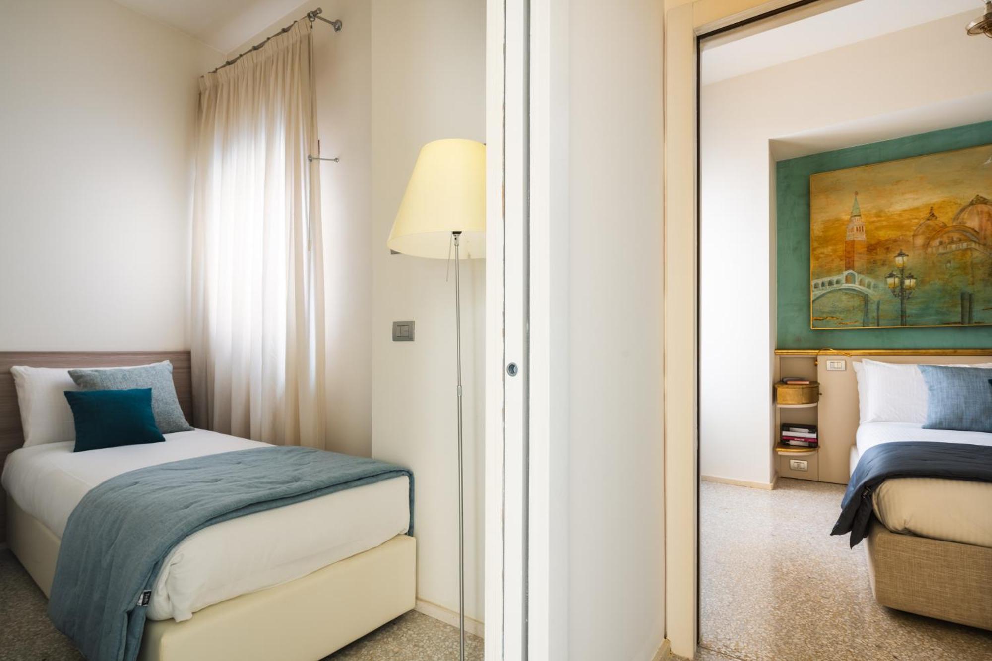 Apartment Grand Canal Luxury With Terrace R&r Venice