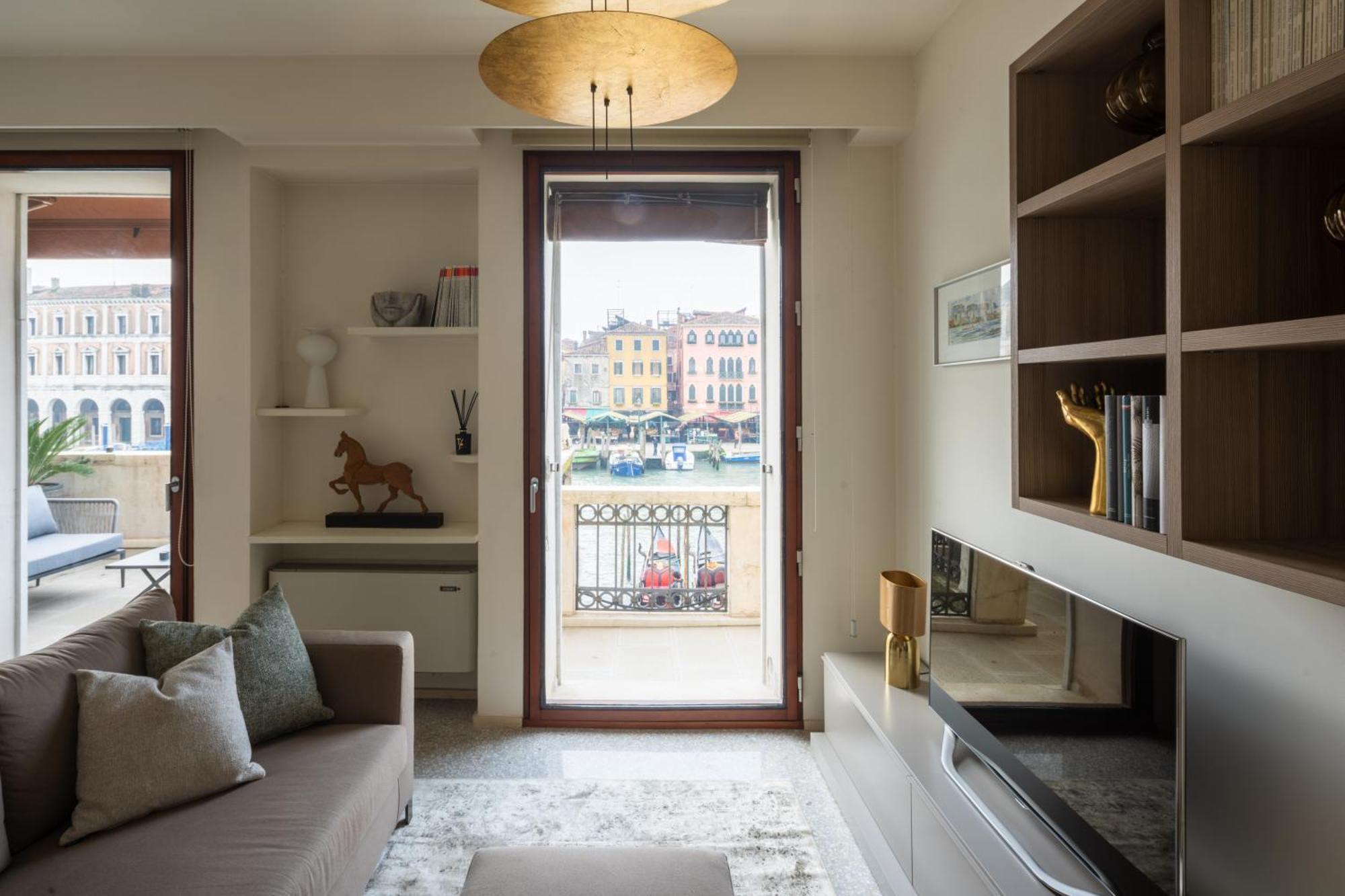 Grand Canal Luxury With Terrace R&r * Venice