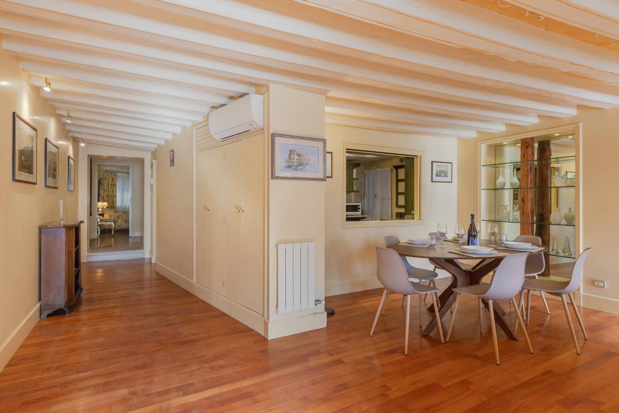 Ca' Emo Palazzo Sul Canal Grande Apartamento