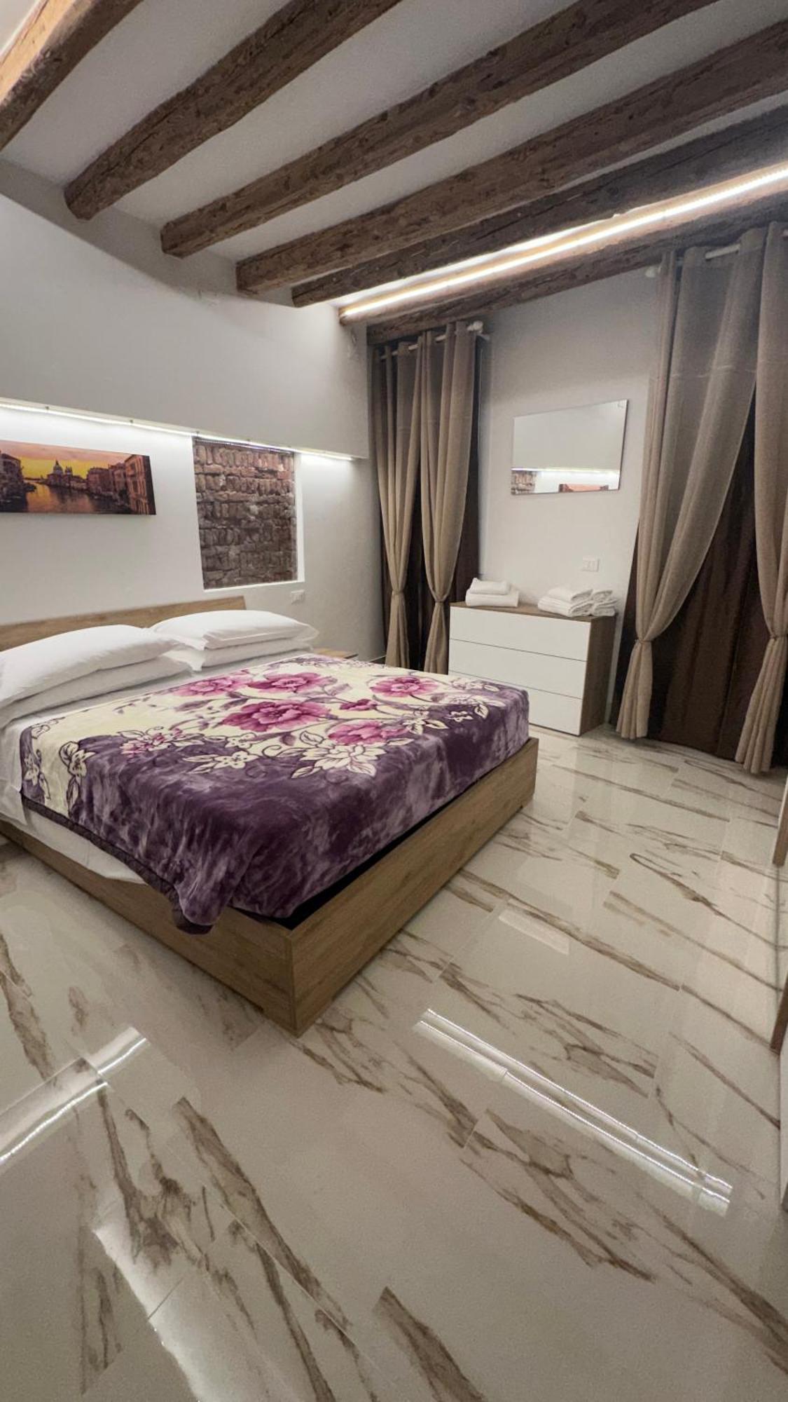 Ca Lucia Canal View Apartment *