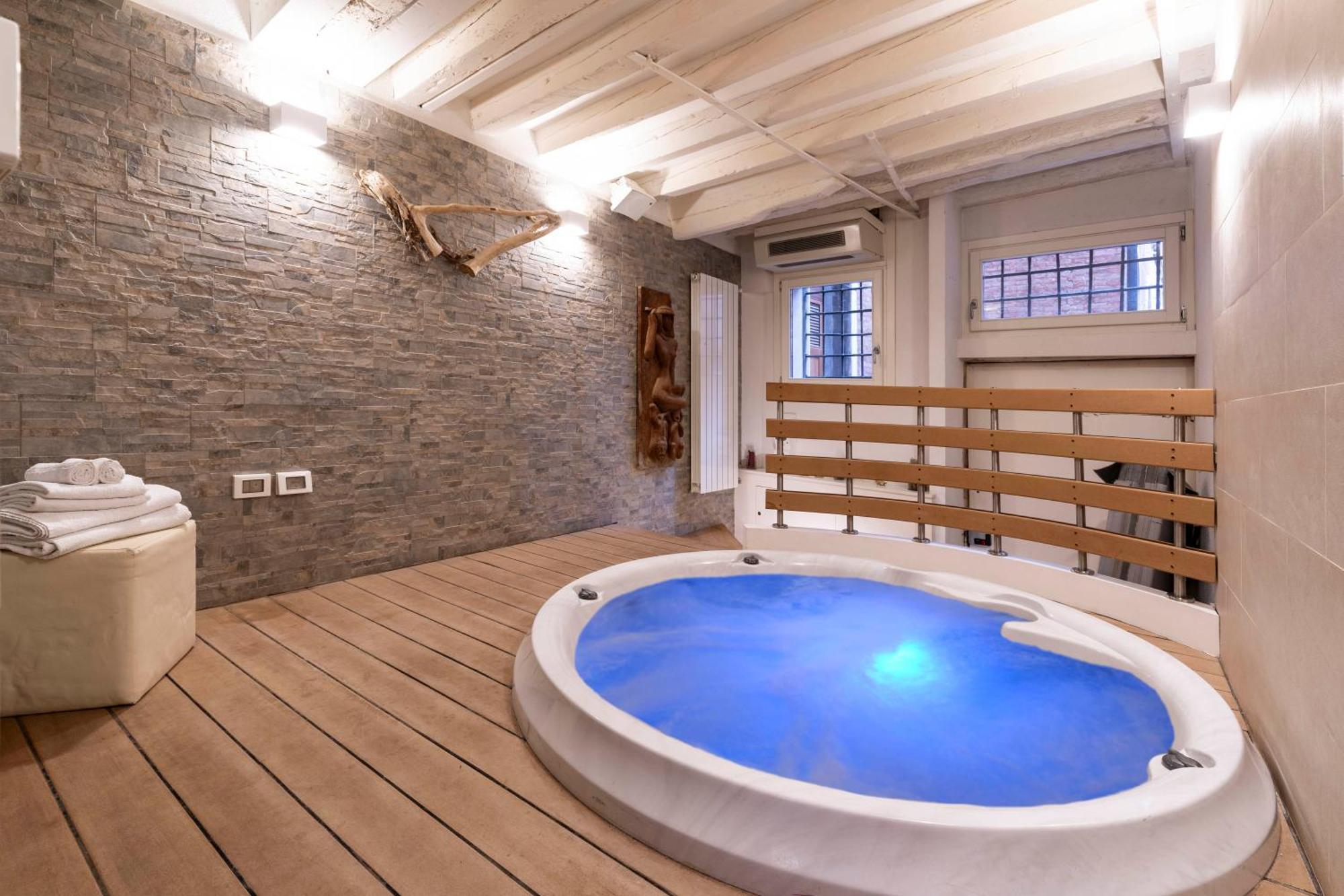 Apartment San Samuele Centro+ Wellness Pool Jacuzzi Venice