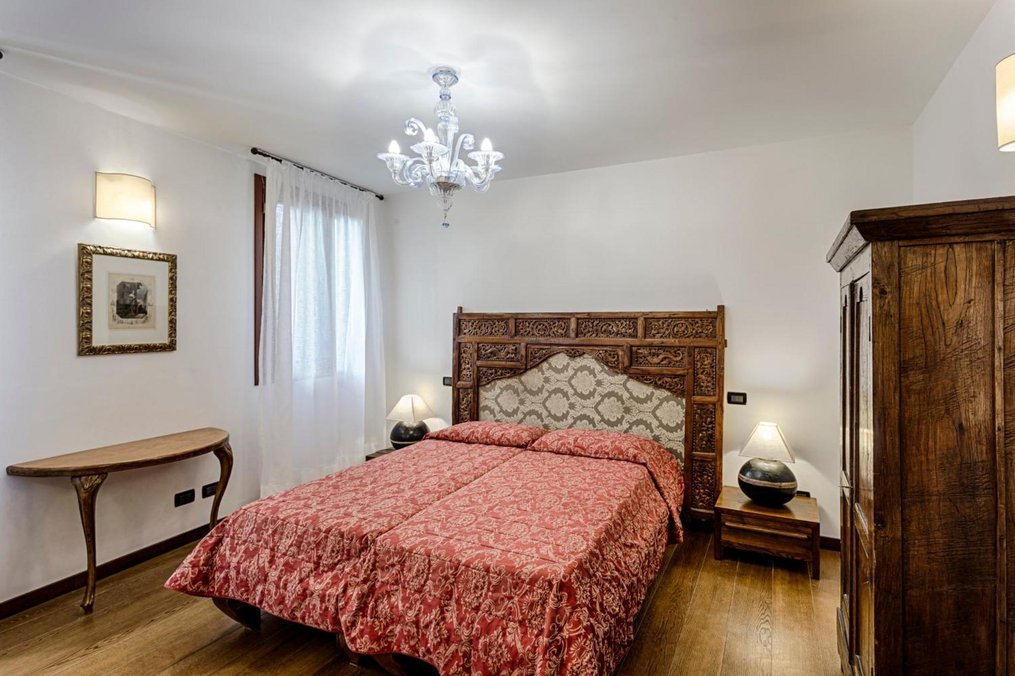 Guerrato * Venice