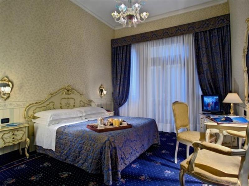 Montecarlo Hotel