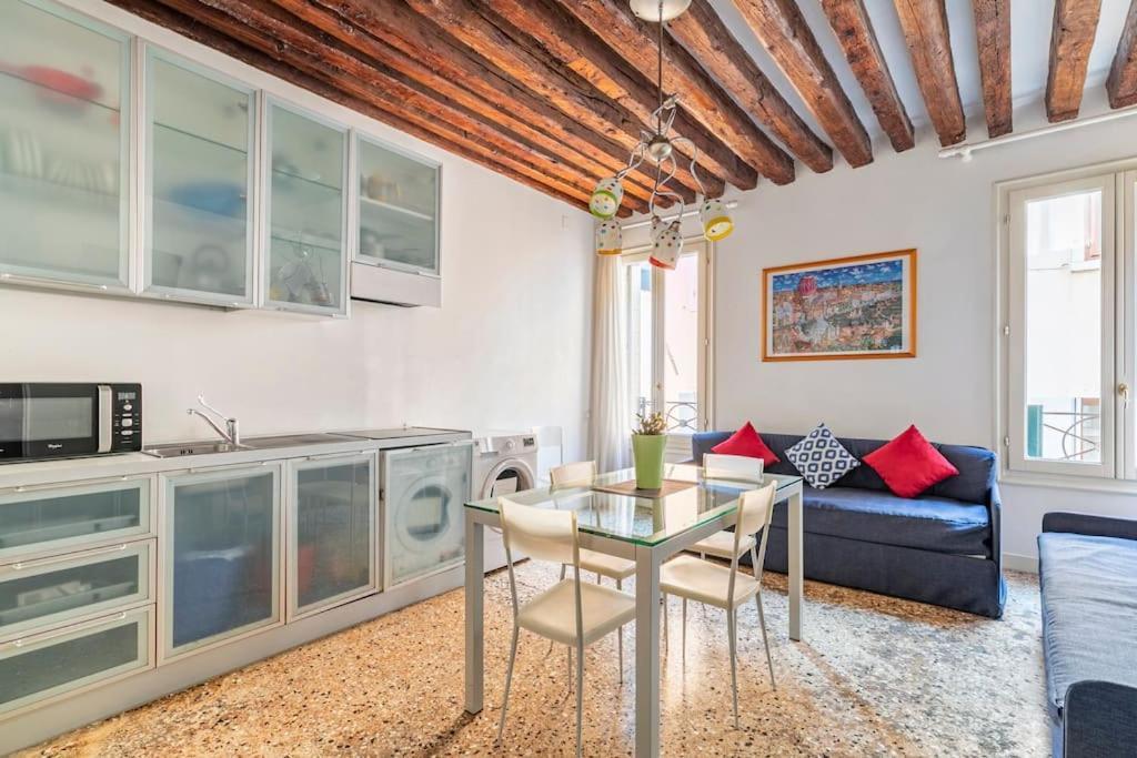 Ihomes-corte Del Calice Nel Cuore Di