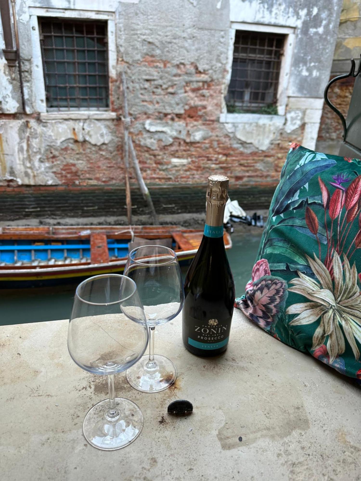 La Dimora Di Sofia Sul Canale A San Stae Venice