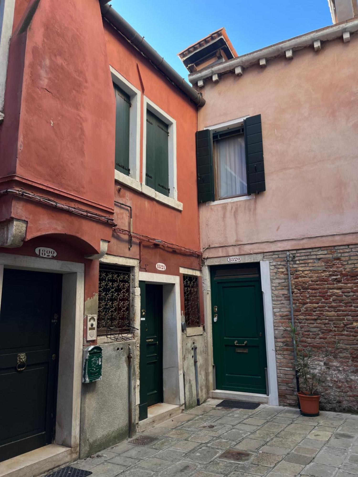 Apartment La Dimora Di Sofia Sul Canale A San Stae