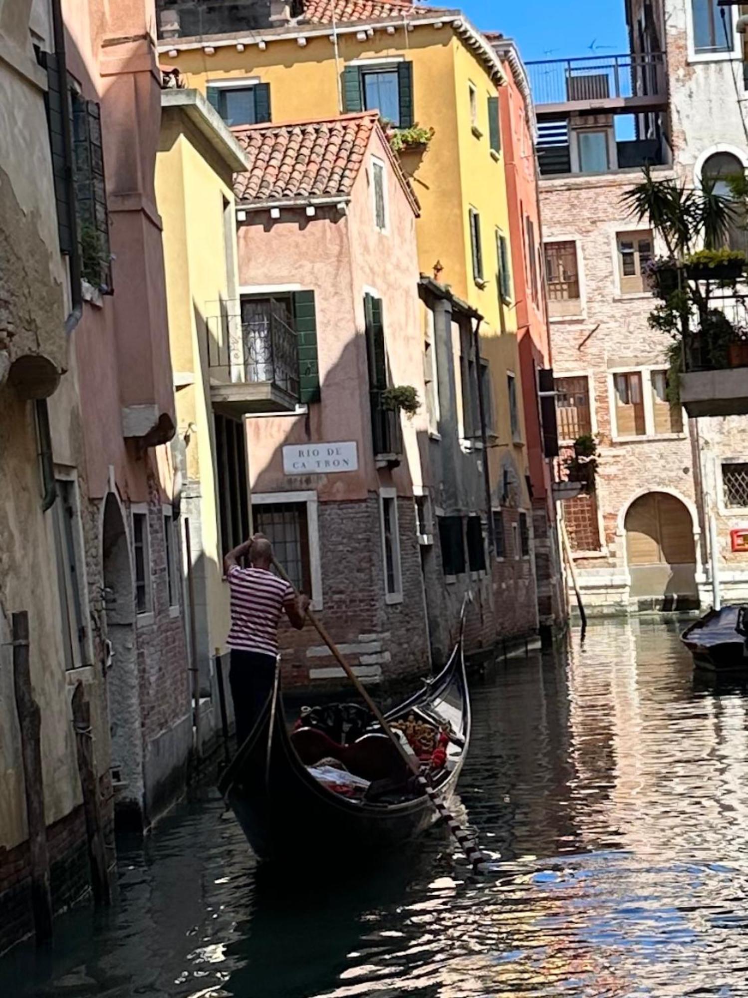 La Dimora Di Sofia Sul Canale A San Stae * Venice
